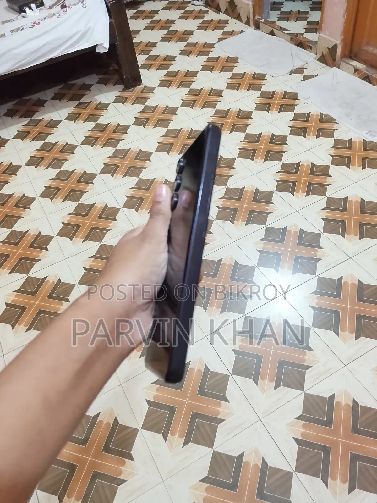Mobile Phone 16 GB Black