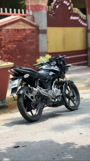 Bajaj Pulsar 150 2017 Black