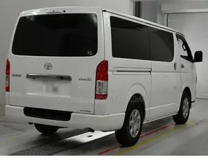 Toyota HiAce 2023 Pearl