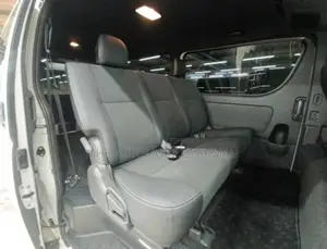 Toyota HiAce 2023 Pearl