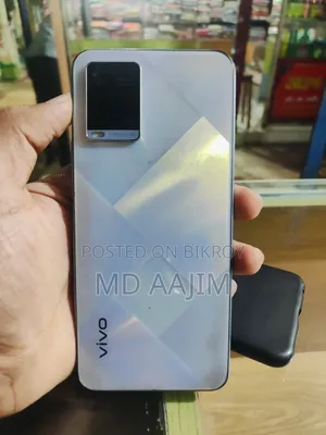 Vivo Y21 64 GB Silver