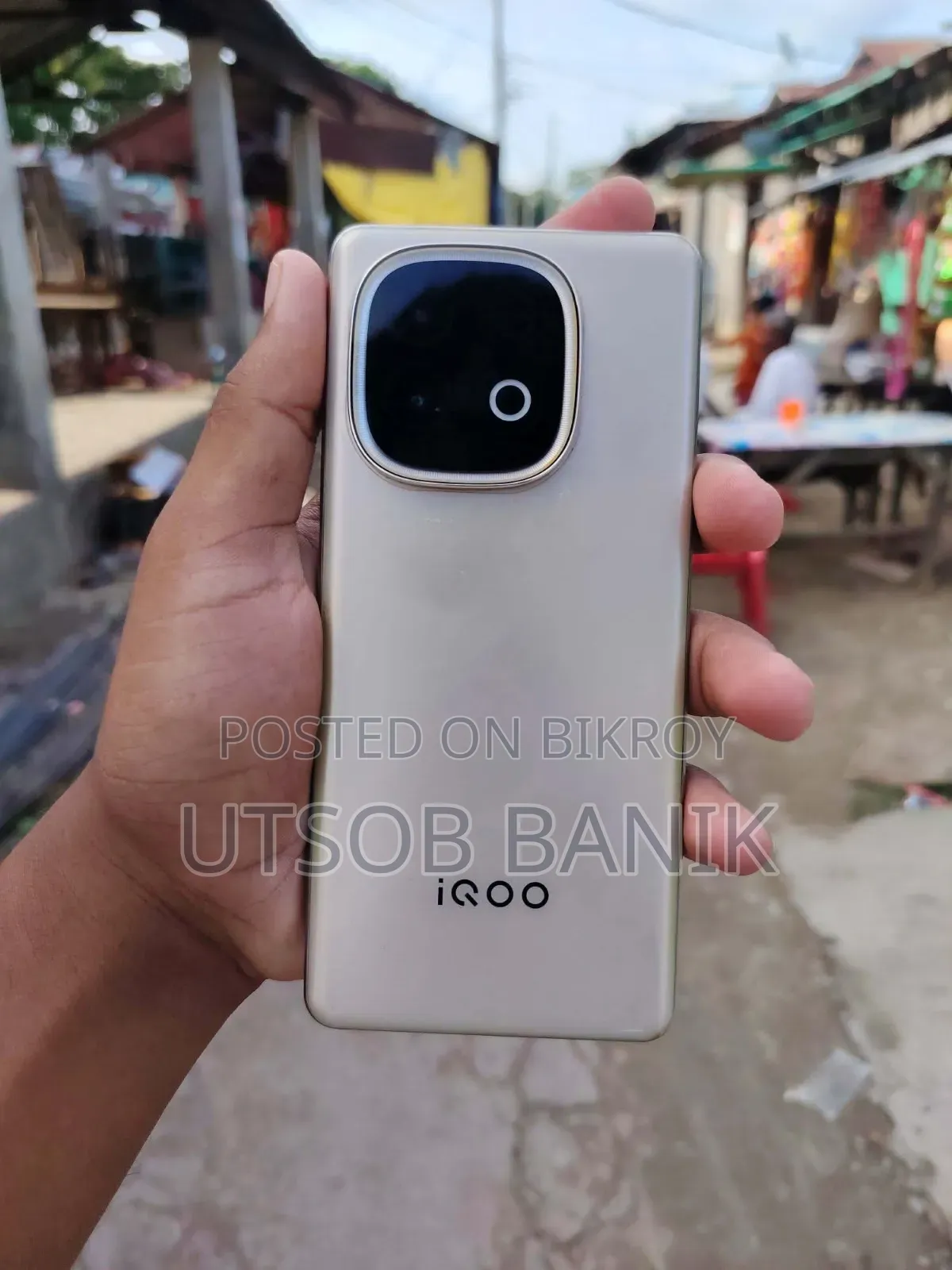 iQOO Z10 256 GB White