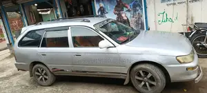Toyota Corolla X 1.3 Automatic 2000 White