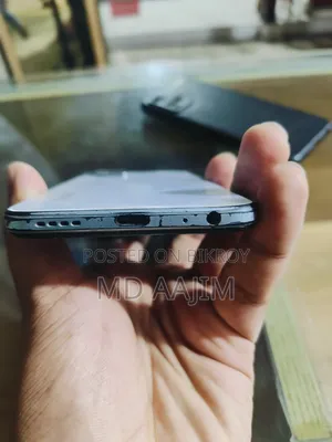 Vivo Y21 64 GB Silver