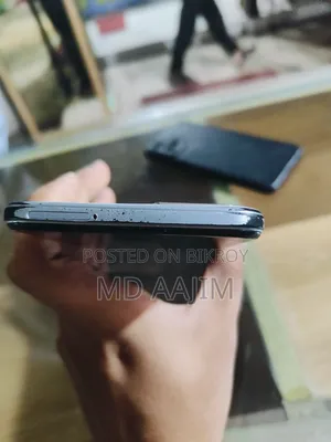 Vivo Y21 64 GB Silver