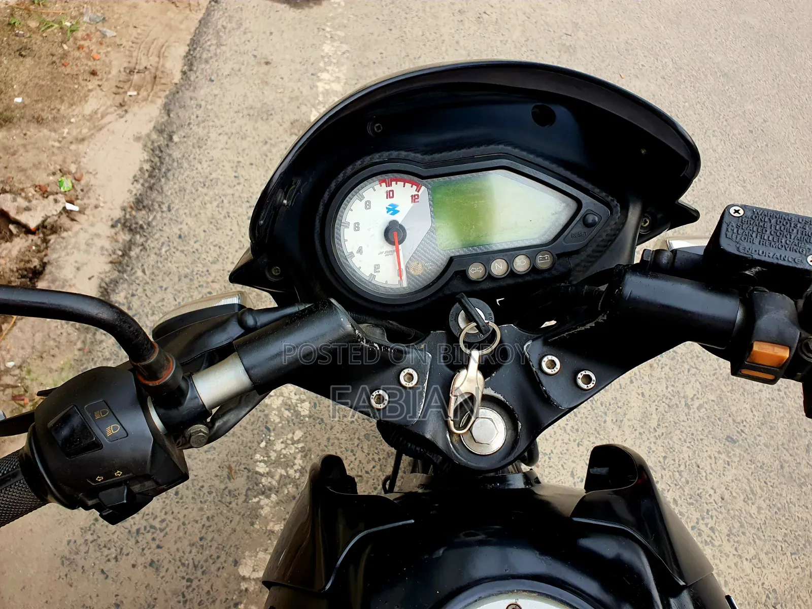 Bajaj Pulsar 150 2019 Red