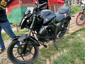 Suzuki 2022 Black