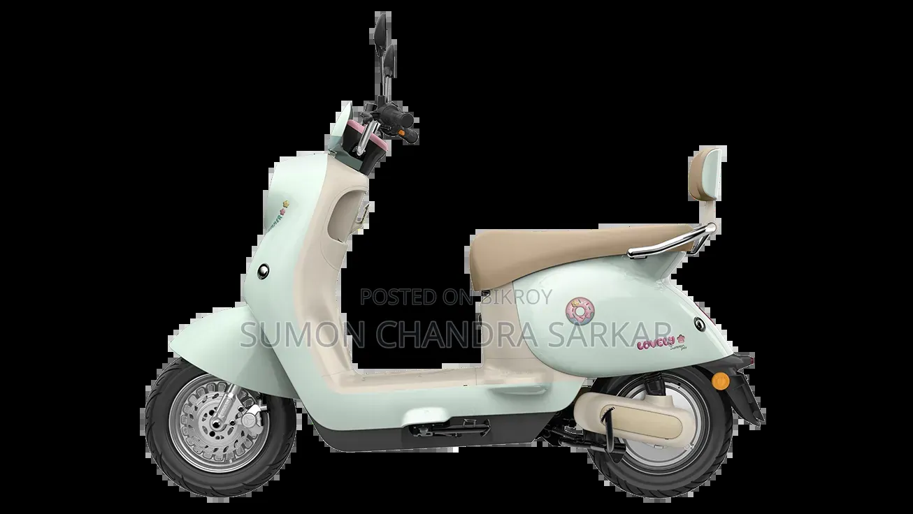 Yadea M6 2025