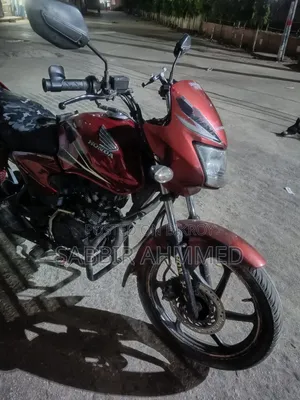 Honda 2015 Red