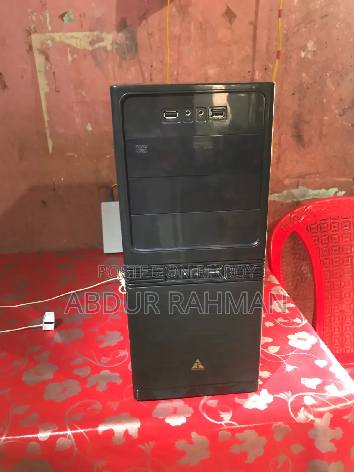 Gigabyte GA-H110MSTX-HD3-ZK 8GB Intel Core I5 HDD+SSD 1T