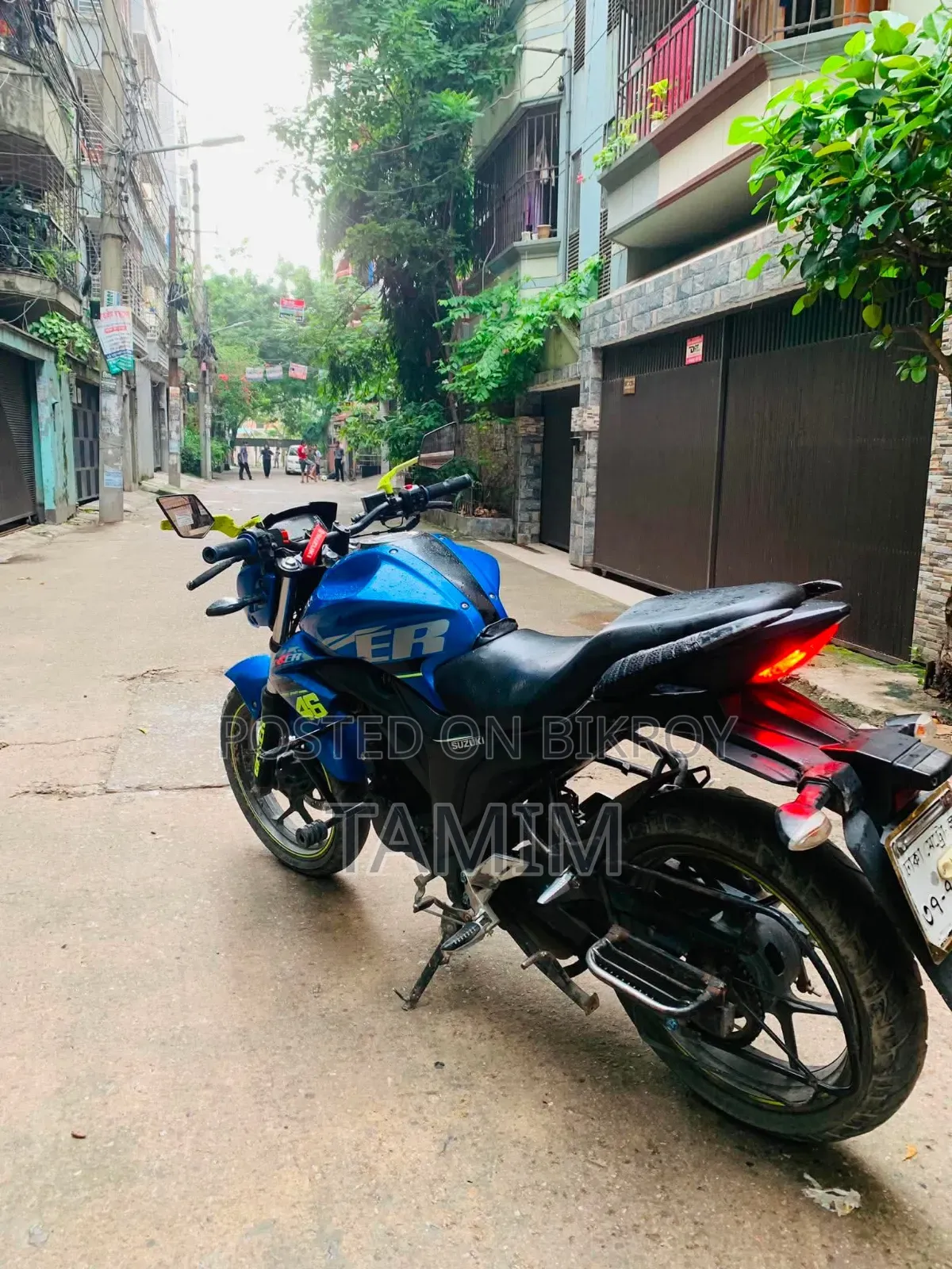 সুজুকি জিক্সার মনোটোন ২০১৮ ব্লু