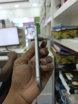 অ্যাপল আইফোন ৬এস ৩২ জিবি গ্রে