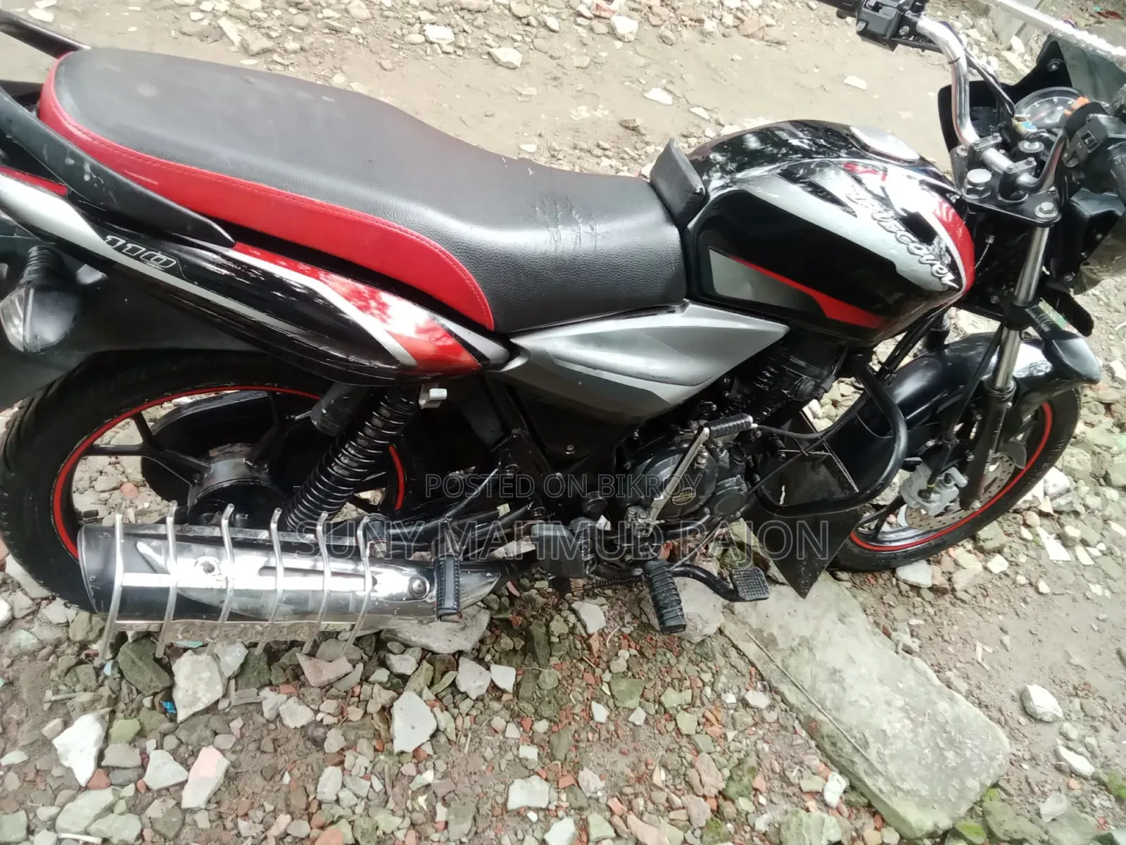 বাজাজ ডিসকভার ১১০ ২০২১ কালো