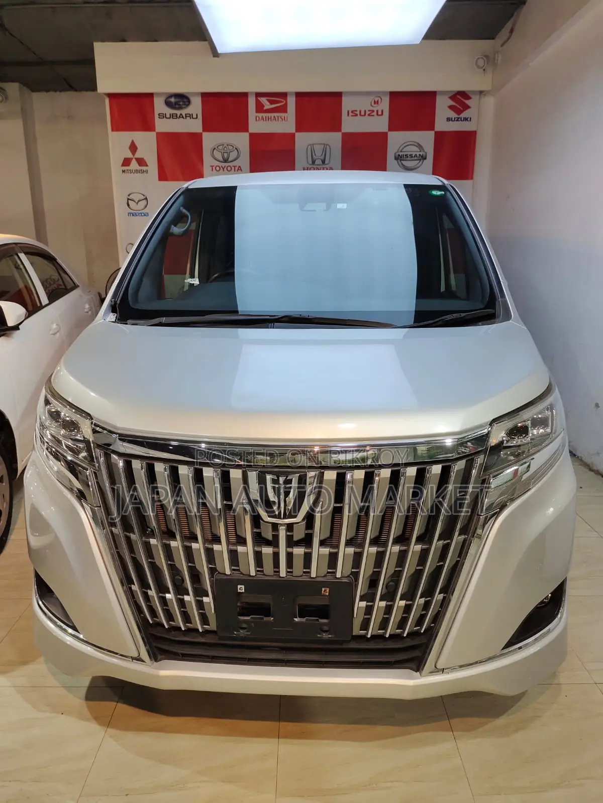 Toyota Esquire 2020 Silver