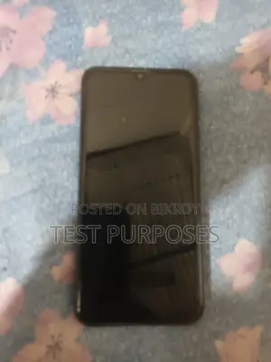 Samsung Galaxy A20 32 GB Black