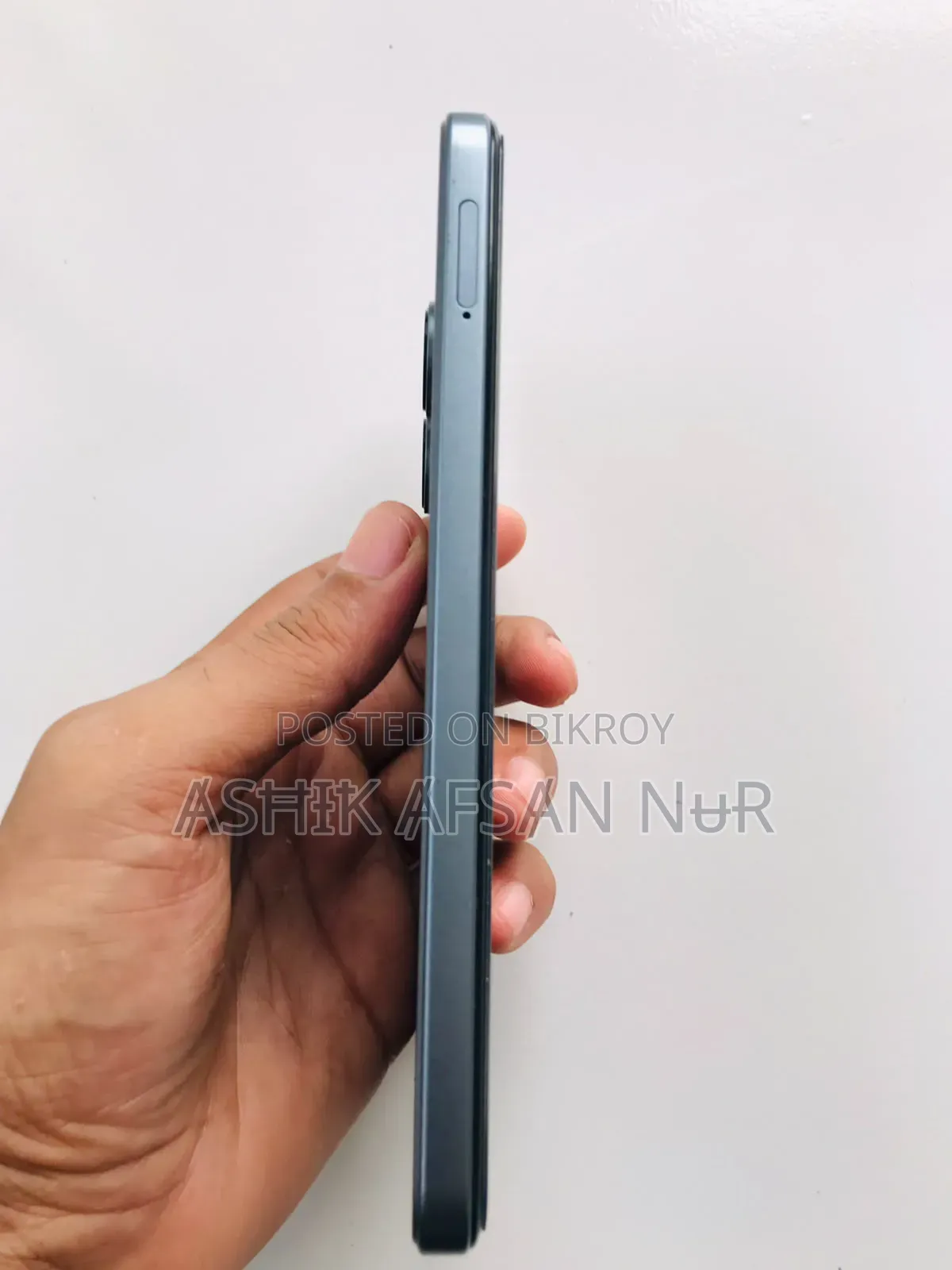 Sunphone 32 GB Blue