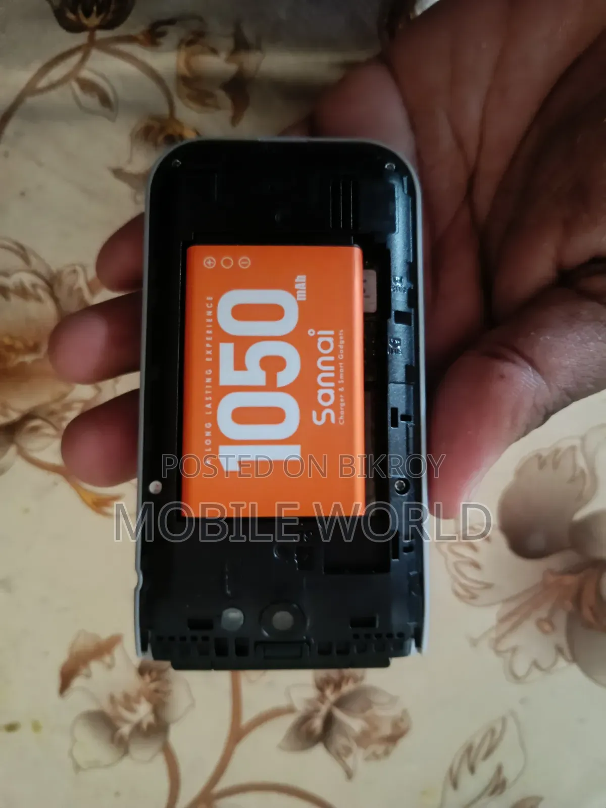Nokia 2720 Flip 512 GB Gray
