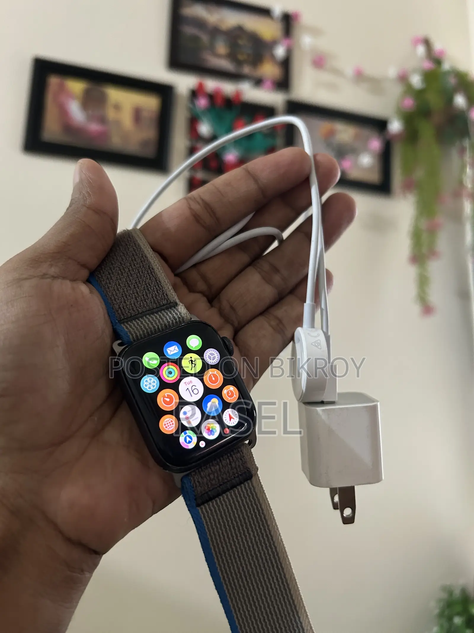অ্যাপল ওয়াচ সিরিজ ৫ ৪৪মিমি (বিএইচ ৬৫%)