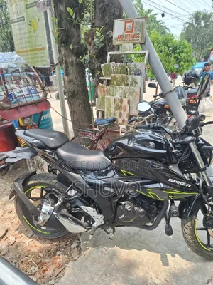 New Suzuki 2026 Black