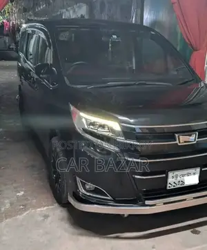 Toyota Noah 2016 Black