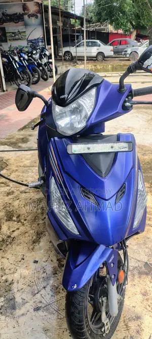 Hero Maestro Edge 2021 Blue