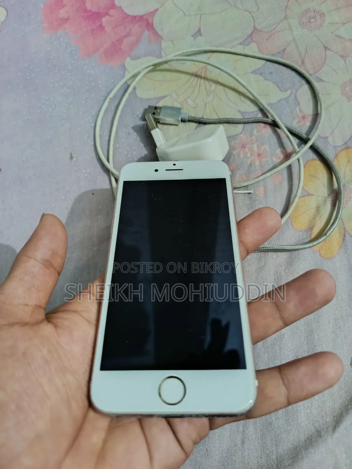 Apple iPhone 6s 64 GB Gold