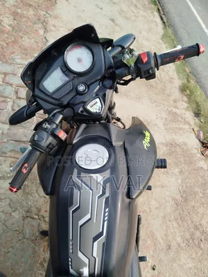TVS Apache RTR 160 2V 2021 Black
