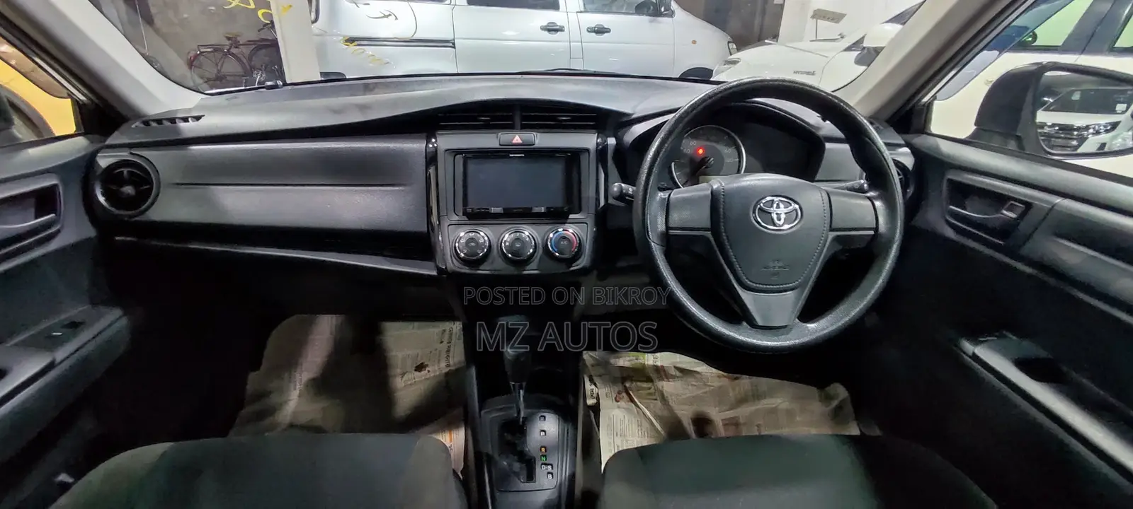 Toyota Axio 2022 Silver