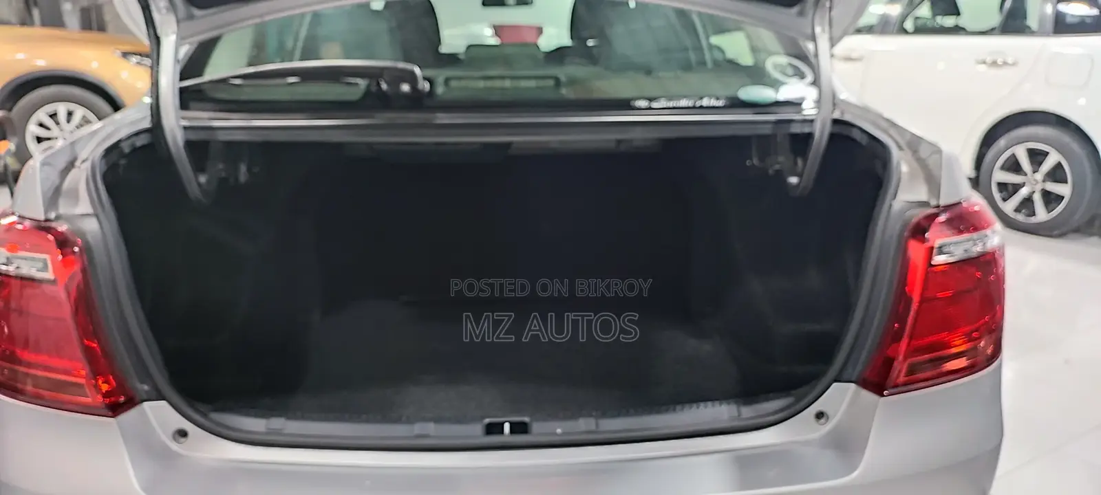 Toyota Axio 2022 Silver