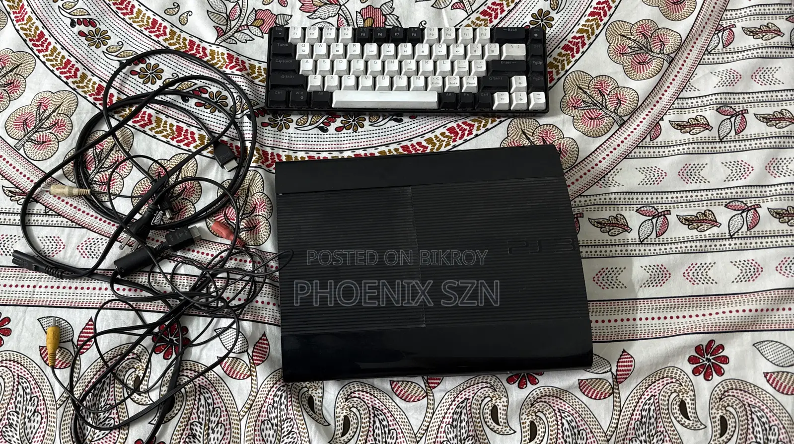 Ps3 Super Slim 485 GB + Mechanical Keyboard Blue Switches