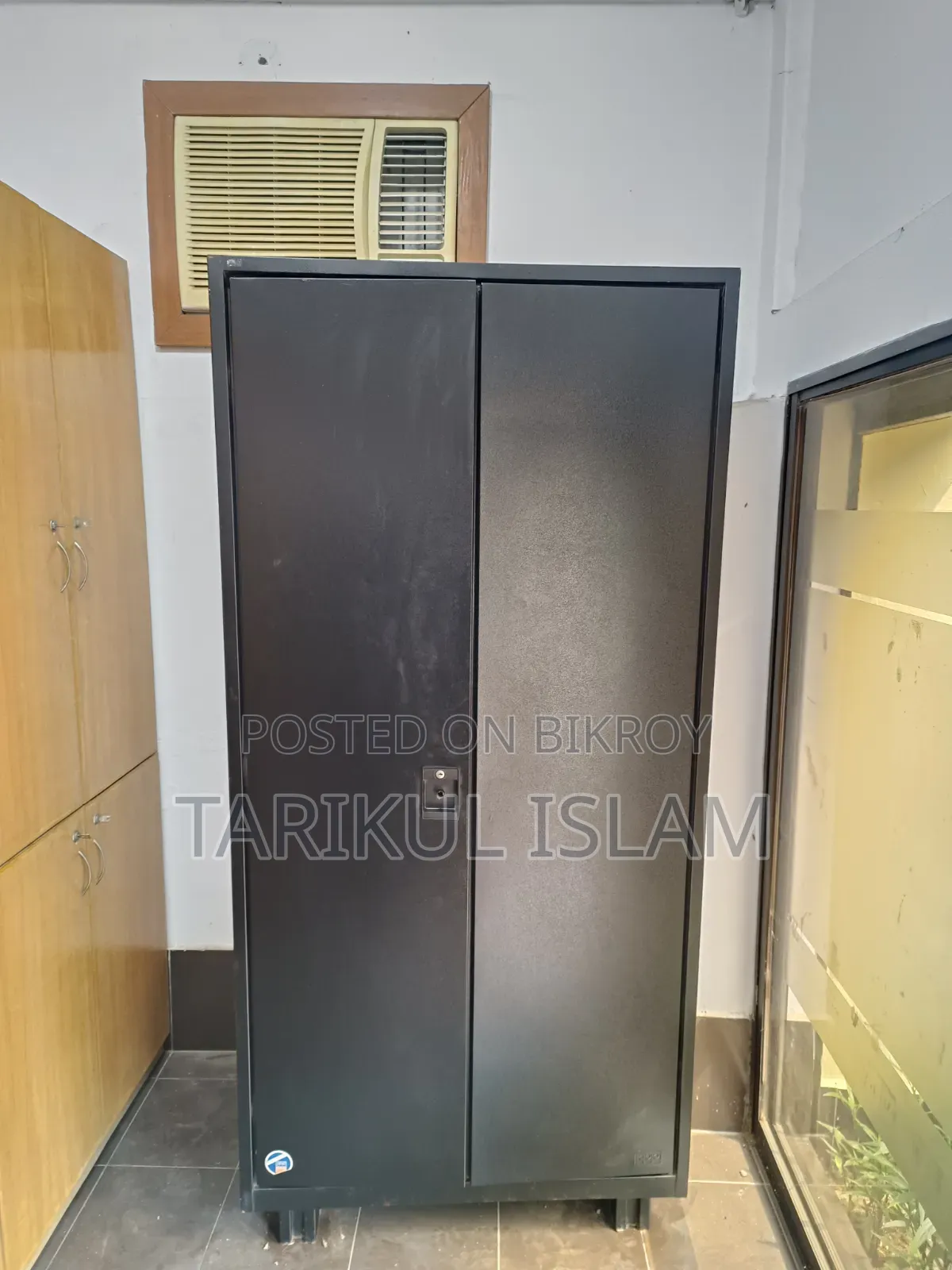 Almirah for sale.