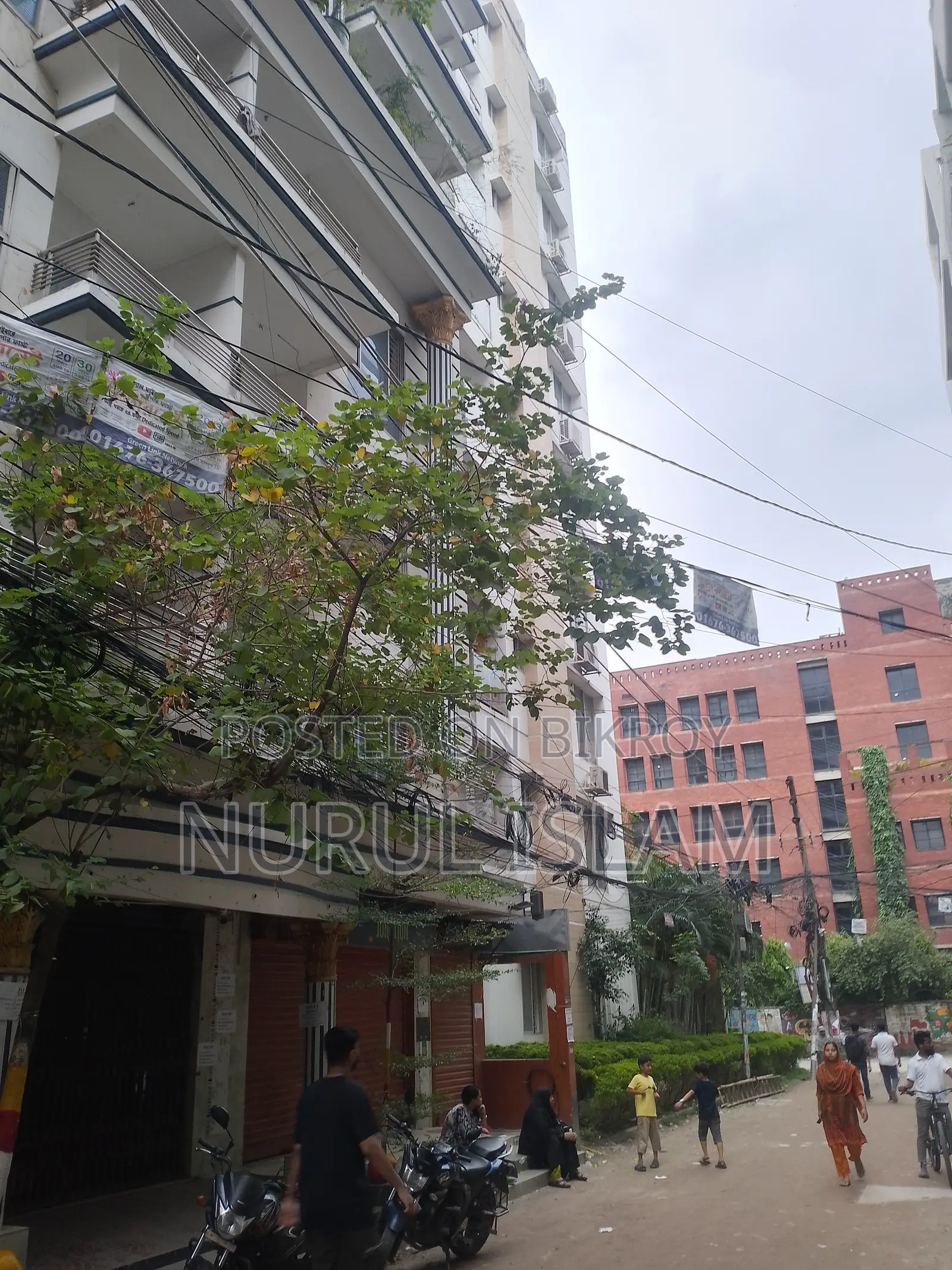 Furnished 3-bedroom Apartment in Islam Villa, Aftab Nagar for Sale