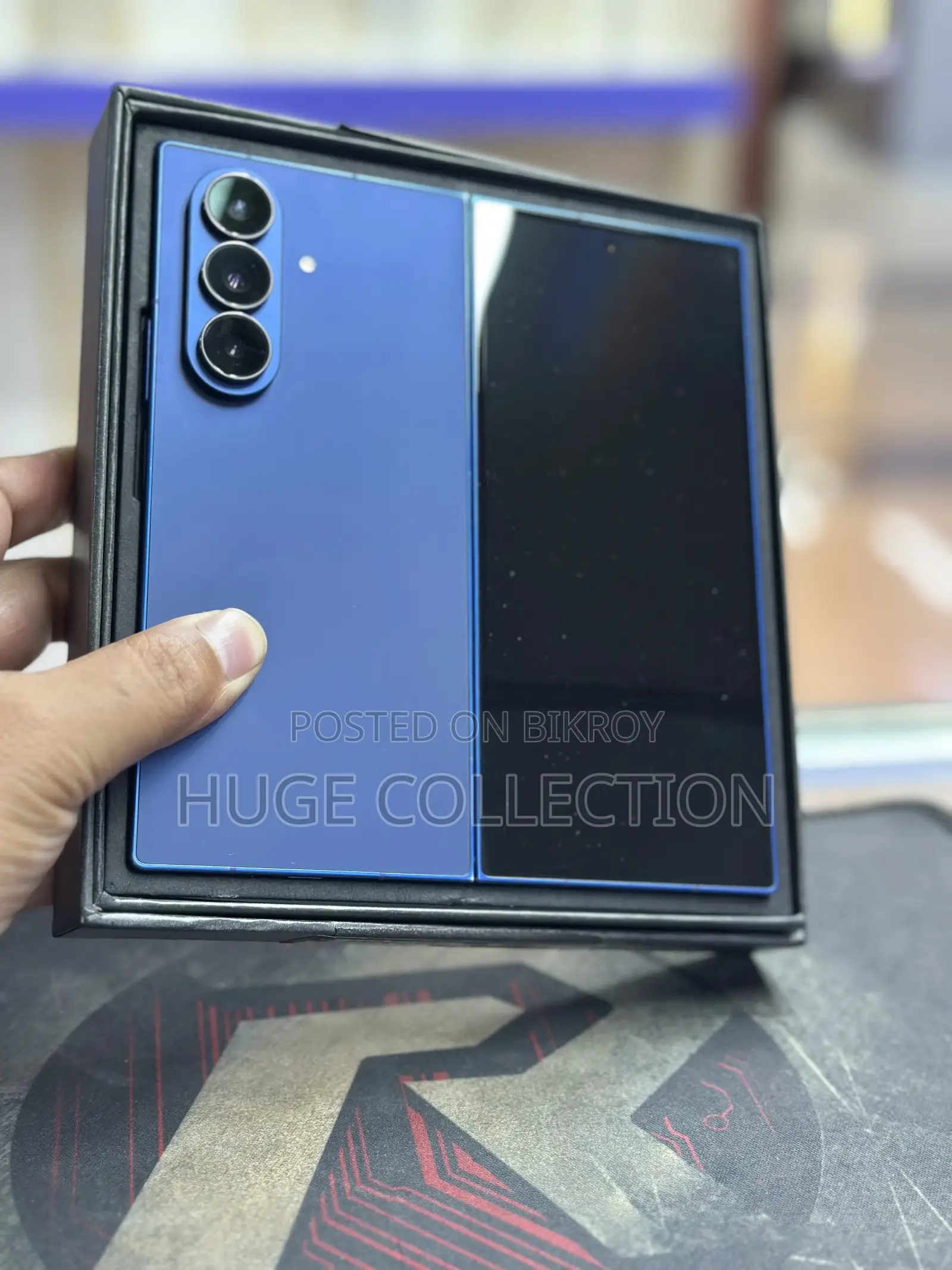 স্যামসাং গ্যালাক্সি জেড ফোল্ড৭ ২৫৬ জিবি নীল