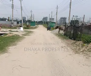 Metro Station 3 Katha Park East at Sector-17/B