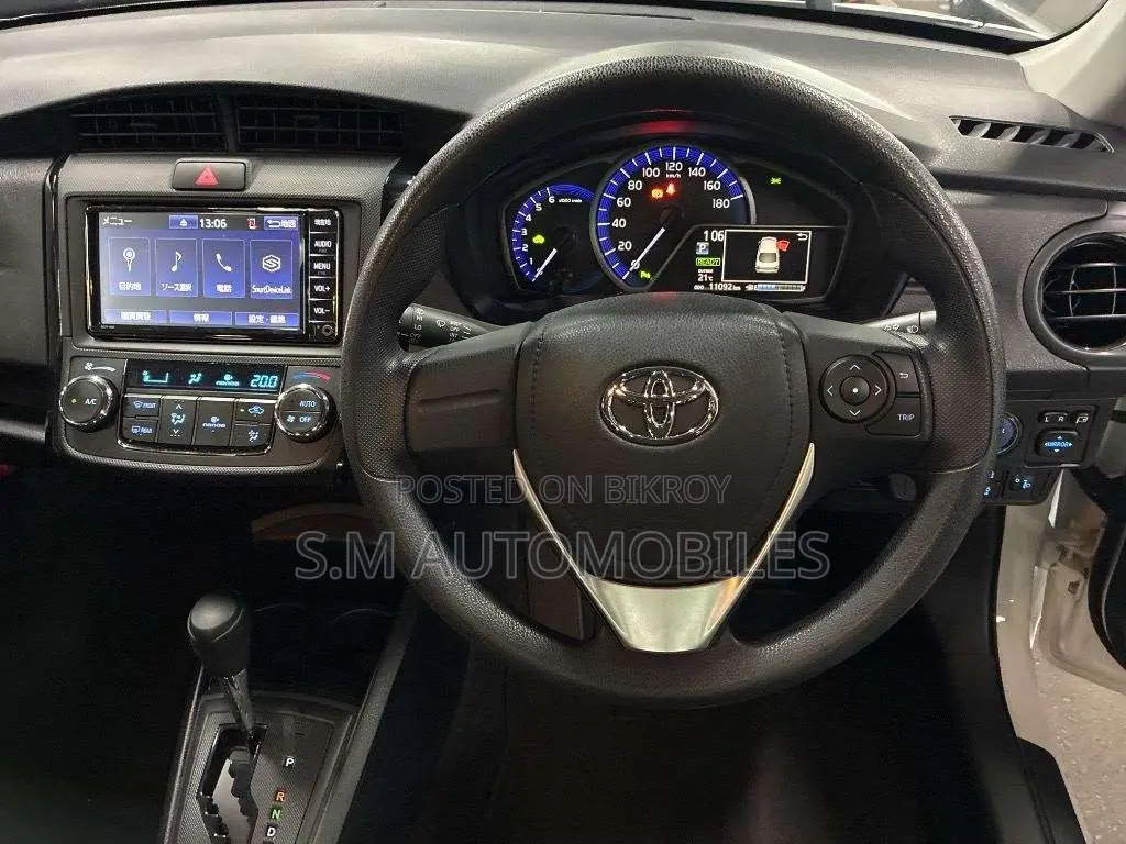 Toyota Axio 2021 White