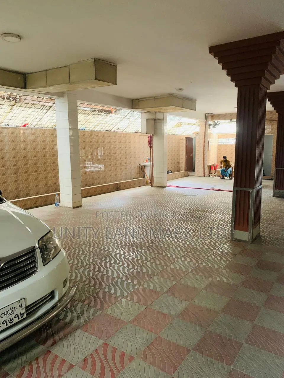 Furnished 3-Bedroom Duplex in Uproperty, Jamuna Future Park for Sale