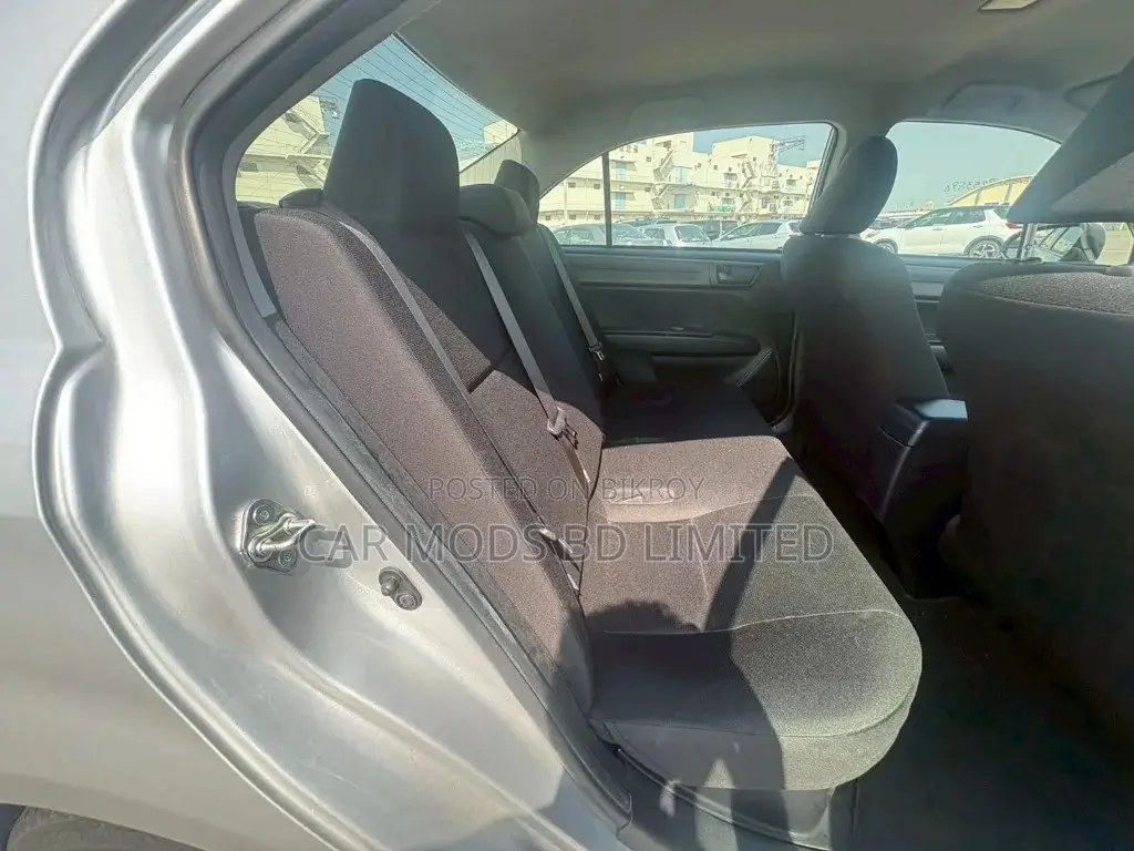 Toyota Axio 2022 Silver