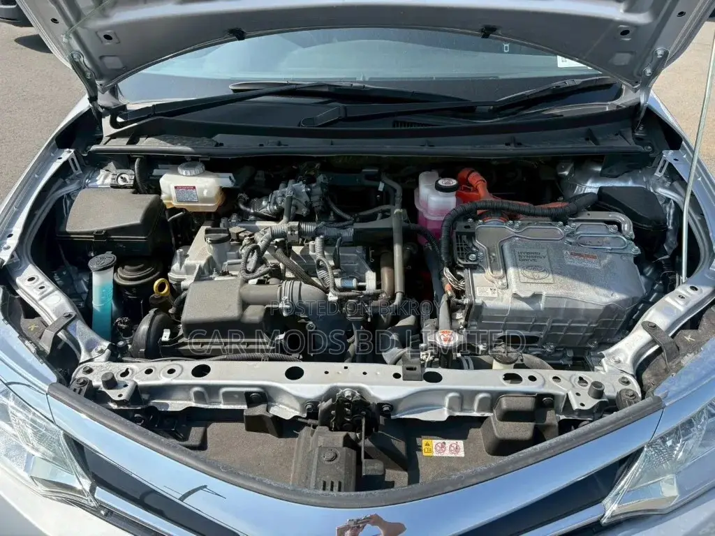 Toyota Axio 2022 Silver
