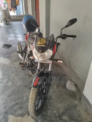 Bajaj Discover 125 2021 Black