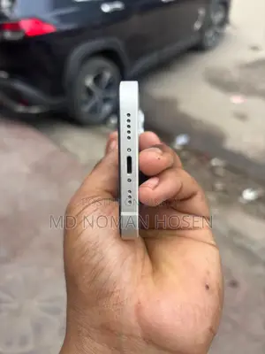 Apple iPhone 13 128 GB White