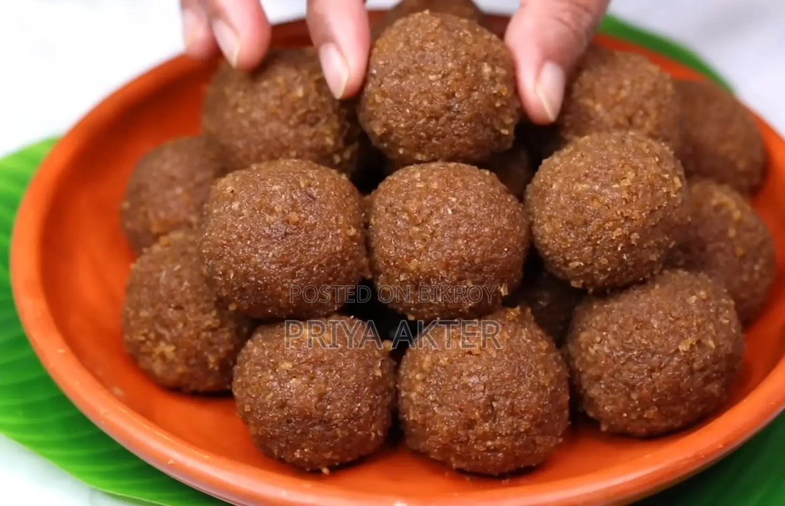 Ghorer Toiri Fresh Narikel Laddu - Radio Colony, Vatpara, Deliver Free