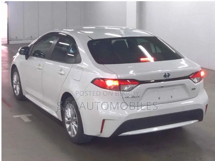 Toyota Corolla L 2021 Pearl