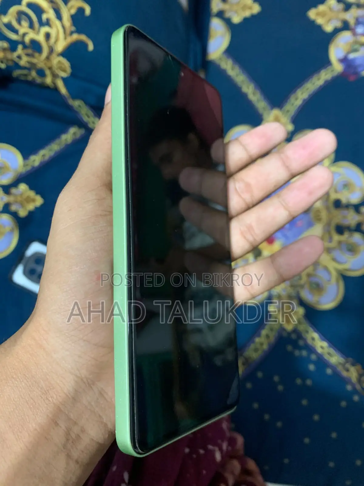New Realme 128 GB Green