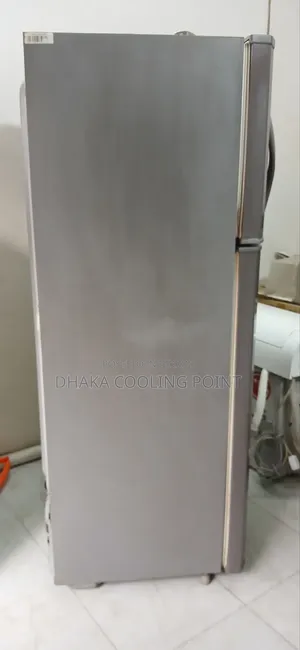 এলজি রেফ্রিজারেটর বিক্রির জন্য