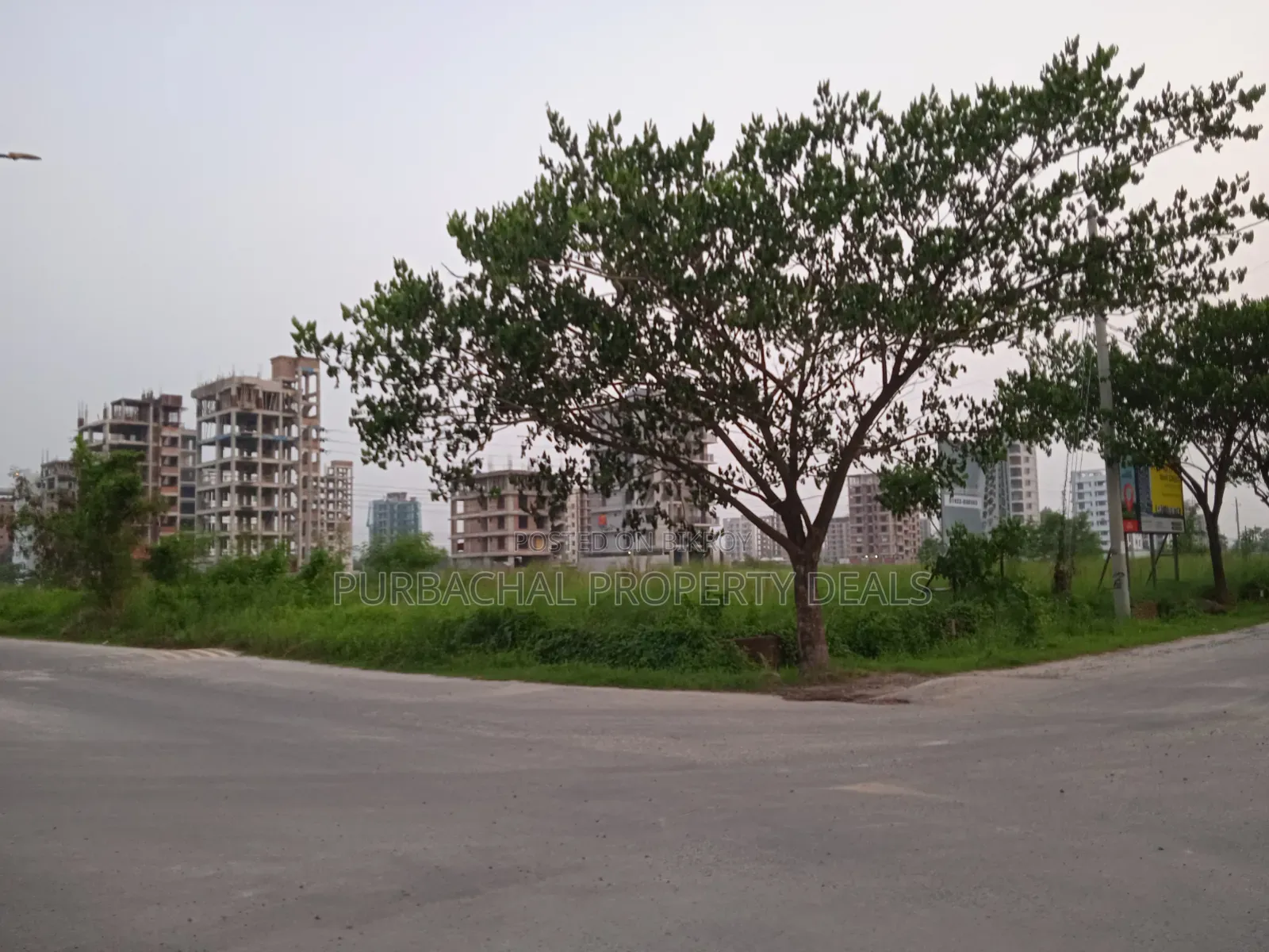 10 Katha South-Facing Plot in Bashundhara N Block – Limited Time Special Opportunity!