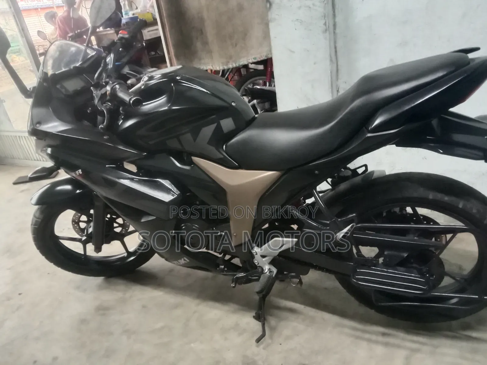 Suzuki Gixxer SF 2017 Black