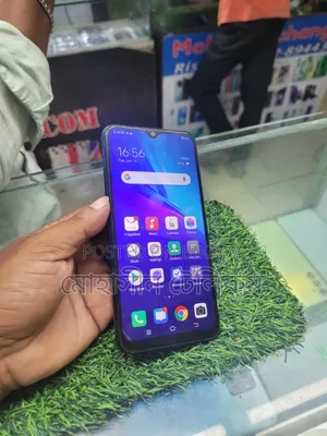 Vivo Y11 32 GB Blue