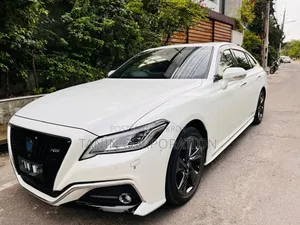 Toyota Crown 2020 Pearl