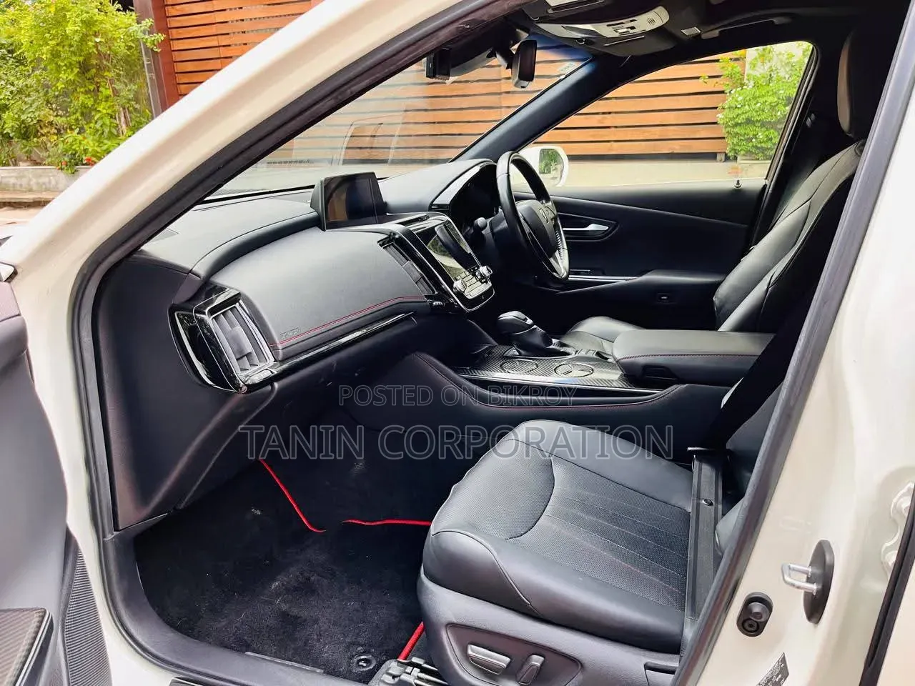 Toyota Crown 2020 Pearl