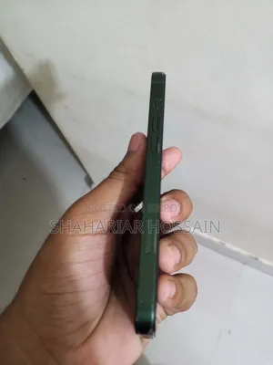 Apple iPhone 13 128 GB Green